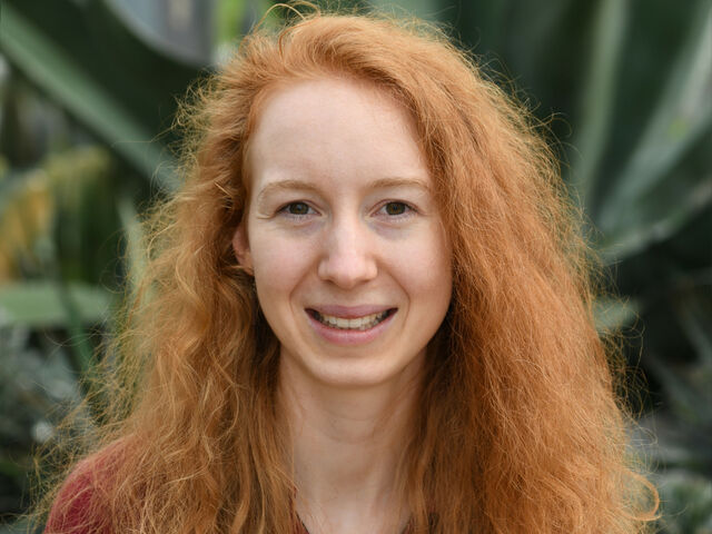 Porträtaufnahme von Elena Meier